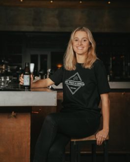 T-Shirt „Love, Peace & Leberkäs“